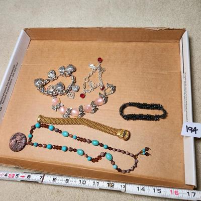 Sale Photo Thumbnail #527