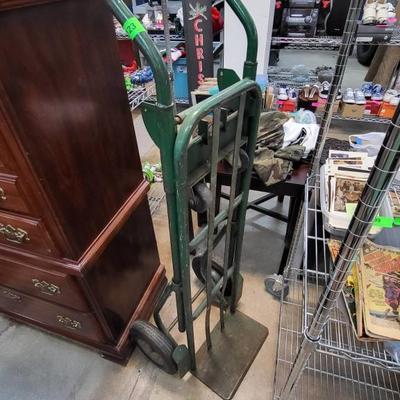 Sale Photo Thumbnail #182