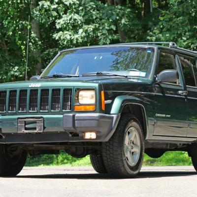 2000 JEEP CHEROKEE SPORT 4x4 / LEATHER / SINGLE OWNER / 75k ORIGINAL MILES | 74,675 original miles, one owner, clean carfax!
VIN:...