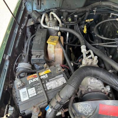 2000 JEEP CHEROKEE SPORT 4x4 / LEATHER / SINGLE OWNER / 75k ORIGINAL MILES | 74,675 original miles, one owner, clean carfax!
VIN:...