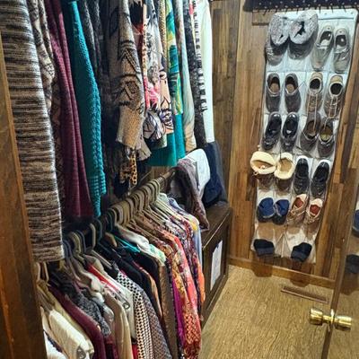 Sale Photo Thumbnail #53