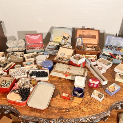 Sale Photo Thumbnail #614