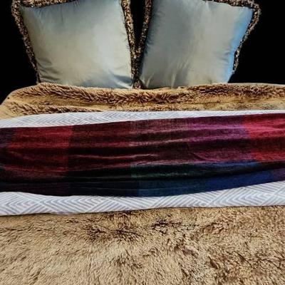 Mixed Bedding Collection