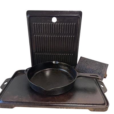 Cast Iron Cookware Collection – Skillet, Griddle & Bacon Press
