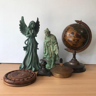Two Statues, Silent Butler, World Globe,