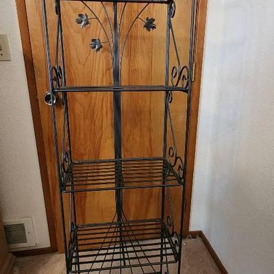 Wrought Iron Collaptible Stand