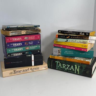 Classic Literature And Vintage Publications