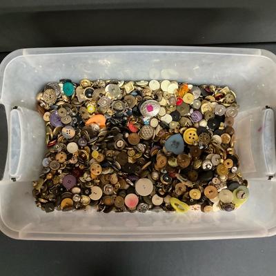 Bin Of Mystery Vintage Buttons 