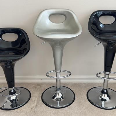 3 Modern Barstools