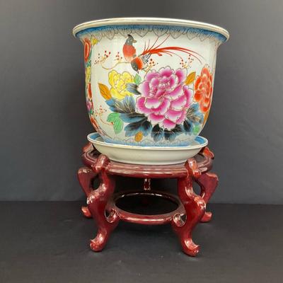 Chinese Famille Rose Planter L