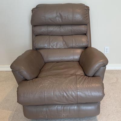 Berkline Recliner