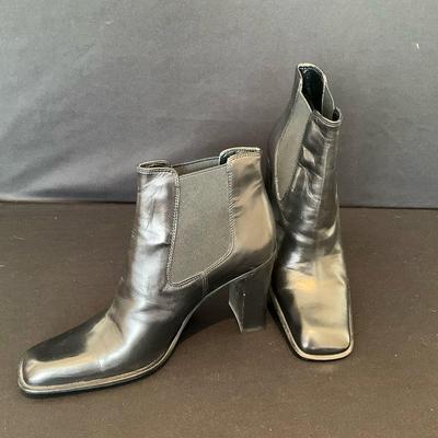Antica Woman's Italian Leather Boots 