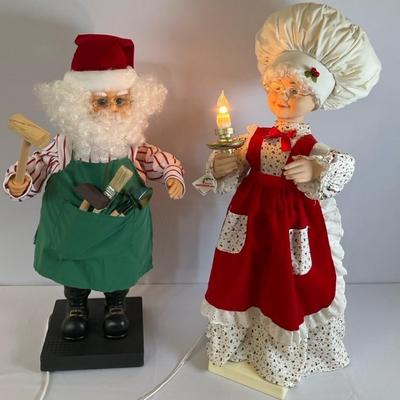 Animated Santa Claus And Mrs. Claus