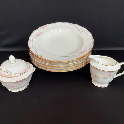 Mikasa Bone China Set