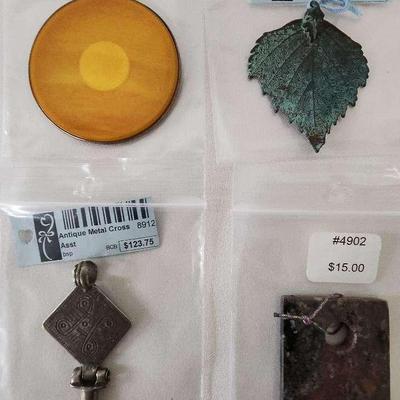 4 Costum Jewelry Pendants 