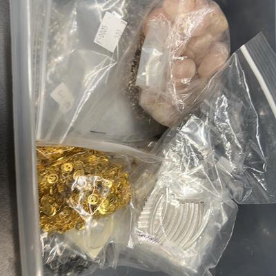 Assortment Of Crafting Materials & Accessories (mystery lot)