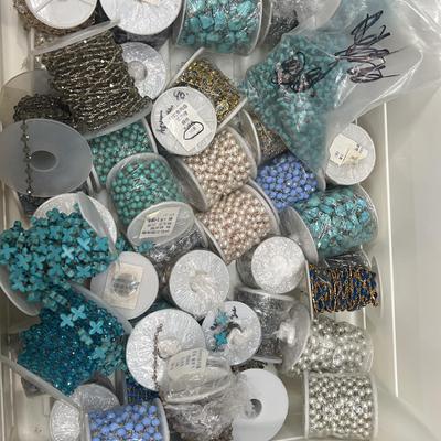 assortment of beaded necklaces/chains (mystery lot)