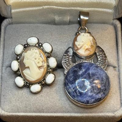 Cameo Pair