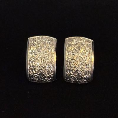 Elegant 14K Earrings