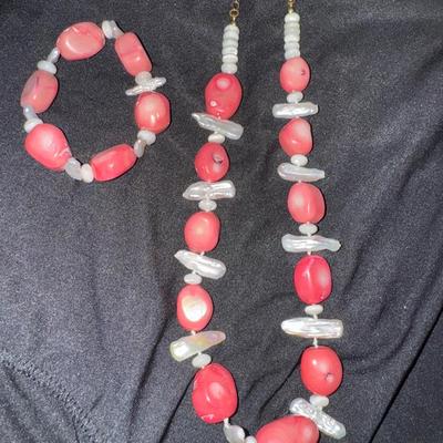 Freshwater Pearl And Coral Set