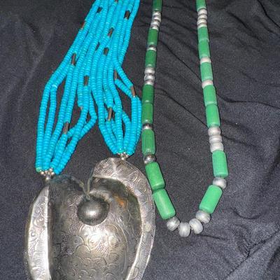Turquoise Wood Jewlery 