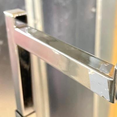 Single Rod Garment Rack