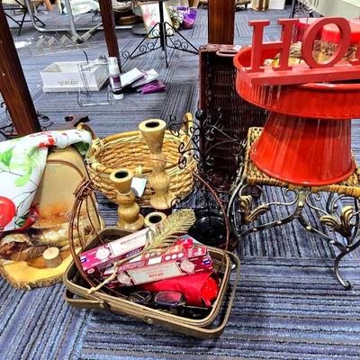 Assortment of Home Decor