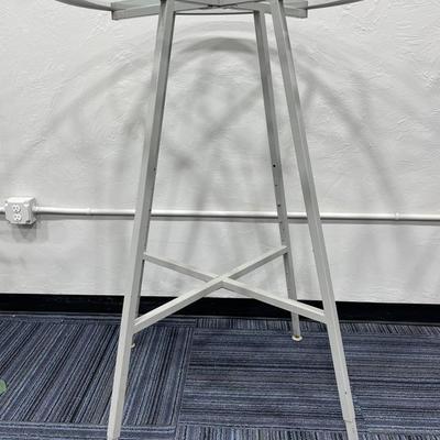 Round Clothing Rack with Glass Top #2