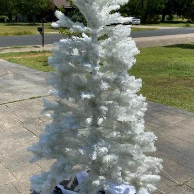 White Christmas Tree