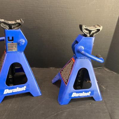 Duralast 2-ton jack stand
