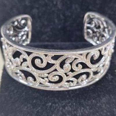 Sale Photo Thumbnail #46