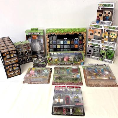 Minecraft Lot – A fun collection of Minecraft-themed items perfect for fans and collectors. Includes assorted pieces with creative play...