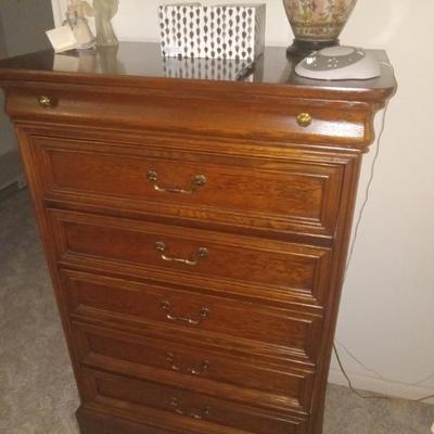 Sale Photo Thumbnail #65