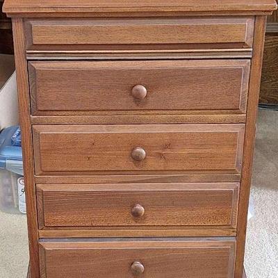 Small Wooden Chest Of Drawers With 4 Drawers (Unknown Maker