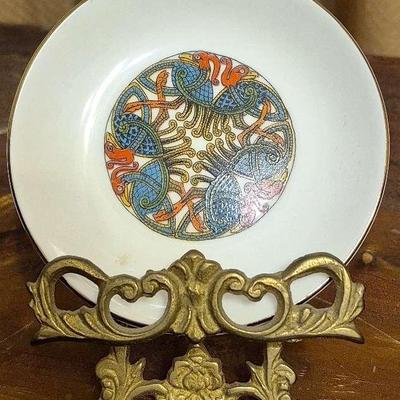 St. Andrews Fine Bone China Small Plate with Stand