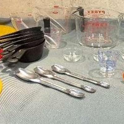 Pyrex and Duralex Measuring Cups and Spoon Assortment 