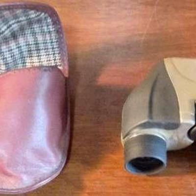 Olympus 7 X 18 Binoculars With Case