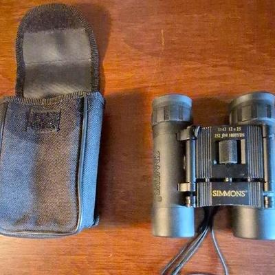 Simmons 12 X 25 Binoculars With Case 
