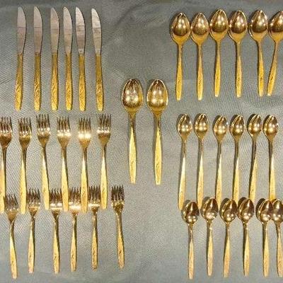 Nortland Stainless Gold Plated Flatware & Vintage Japanese Porcelain Decorative Bowl