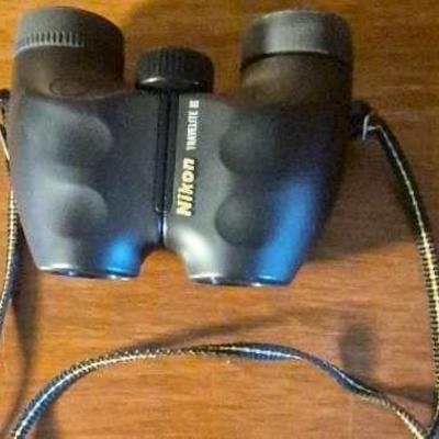 Nixon Travelite III - 7 X 20 Binoculars With Case