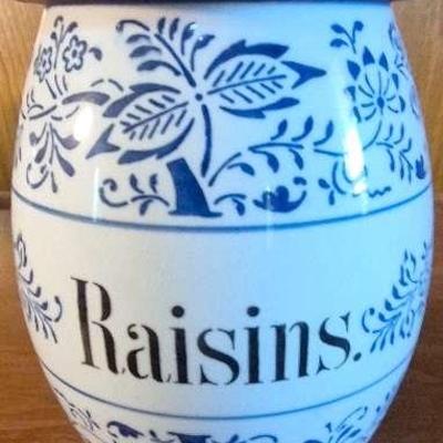 Vintage Blue Onion Jar With Lid For Raisins 6" X 5"