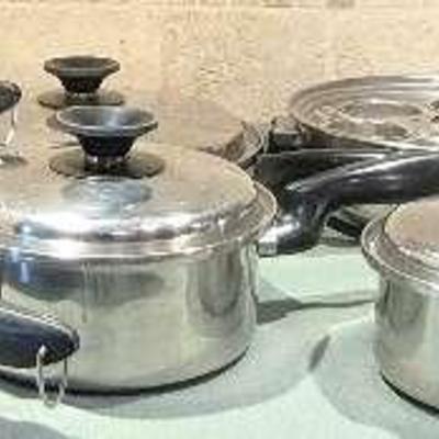 Set of 6 Permanent Multi Core 5-Ply Stainless Steel Pots with Lids