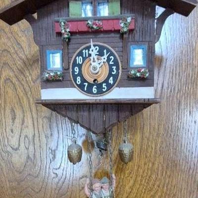 Vintage German Wintermantel Cuckoo Click
