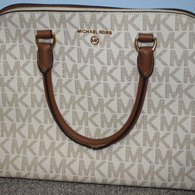 Sale Photo Thumbnail #298