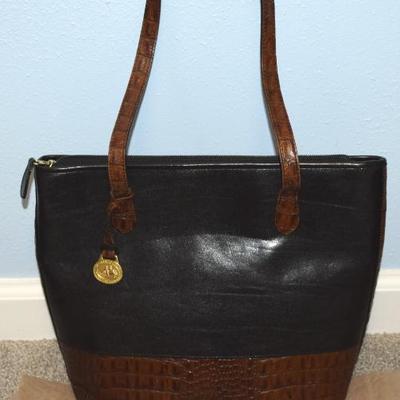 Sale Photo Thumbnail #316