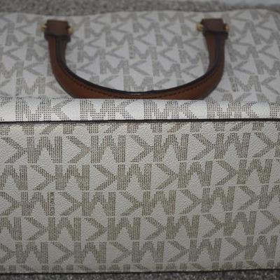 Sale Photo Thumbnail #299