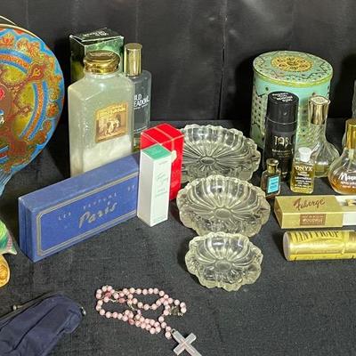Vintage Parfume & Vanity Items