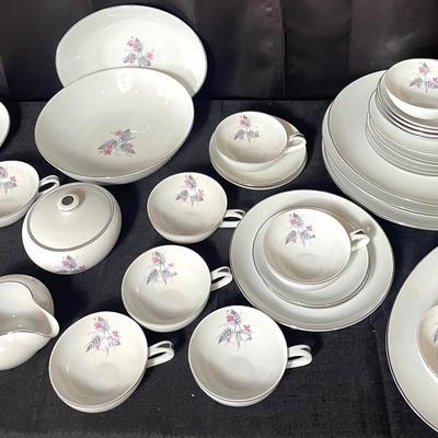 Narumi Bone China From Japan “Lyric”