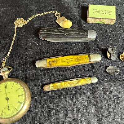 Antique Waltham Pocket Watch With Pocket Knives