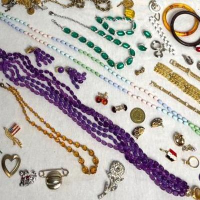 Vintage Costume Jewelry 